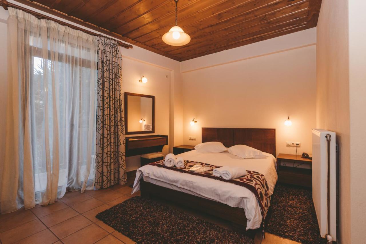 Thea Mainalou Hotell Vytina Exteriör bild